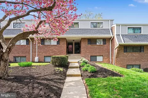 218 Stony Way #218, Norristown, PA 19403