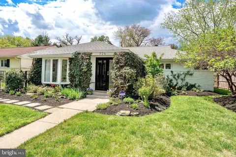 726 Yale Rd, Bala Cynwyd, PA 19004