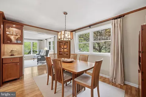 Dining - 573 Brookwood Rd, Wayne, PA 19087 photo 2 of 2