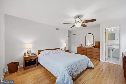 Bedroom - 573 Brookwood Rd, Wayne, PA 19087 photo 1 of 2