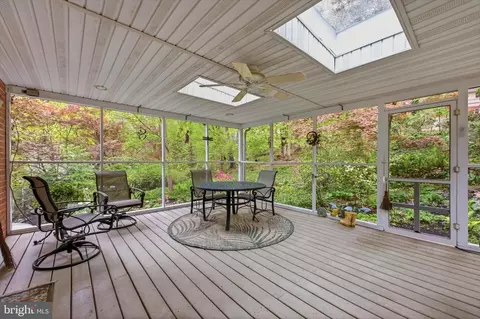 Exterior - 573 Brookwood Rd, Wayne, PA 19087 photo 5 of 7