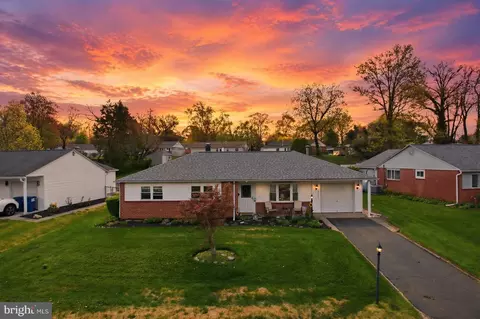 2940 Stoney Creek Rd, Norristown, PA 19401