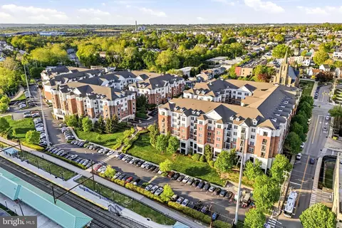 200 W Elm St #1327, Conshohocken, PA 19428
