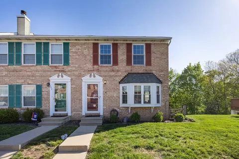 300 Lexington Rd Apt, Schwenksville, PA 19473