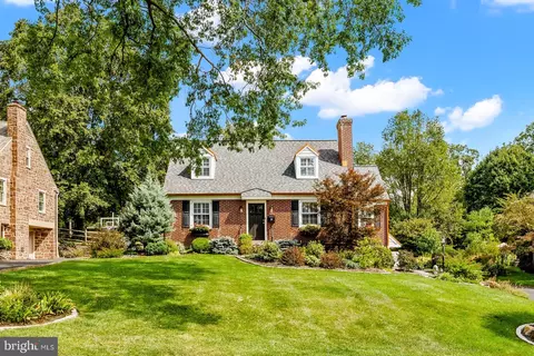 517 Georgian Rd, Glenside, PA 19038