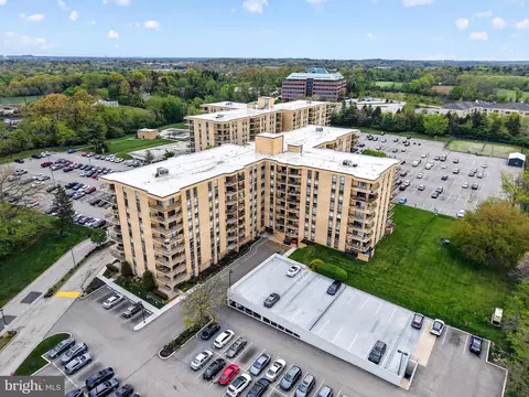 666 W Germantown Pike #2213, Plymouth Meeting, PA 19462
