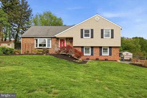 615 Meadowbrook Rd, East Norriton, PA 19401