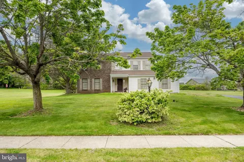 892 Carriage Way, Lansdale, PA 19446