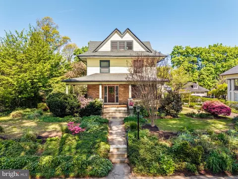 7602 Spring Ave, Elkins Park, PA 19027