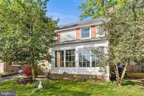 516 Berkley Rd, Narberth, PA 19072