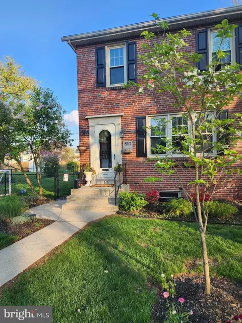 810 N Washington St, Pottstown, PA 19464