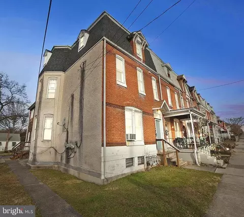 301 E Vine St, Pottstown, PA 19464