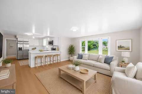 335 Tanner Ave, Hatboro, PA 19040
