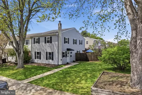711 Hamilton Rd, East Greenville, PA 18041