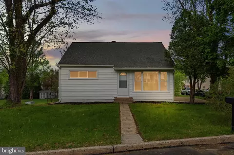 115 Green St, Green Lane, PA 18054
