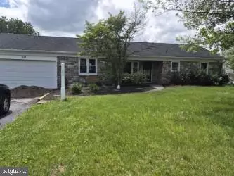 434 E Moyer Rd, Pottstown, PA 19464