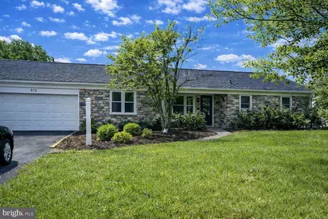 434 E Moyer Rd, Pottstown, PA 19464