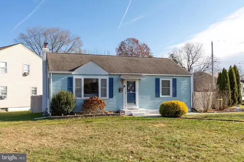 1901 Carton Rd, Hatboro, PA 19040