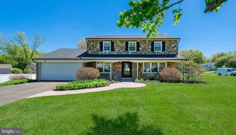 245 Beatrice Ave, Hatboro, PA 19040