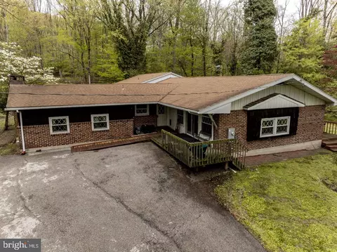 1701 Bahr Rd, Pottstown, PA 19464