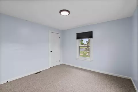 Bedroom - 55 E Mount Kirk Ave, Eagleville, PA 19403 photo 9 of 13