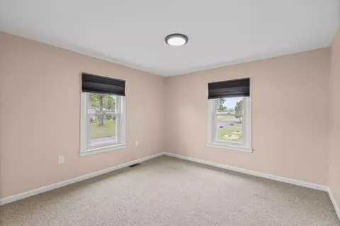 Bedroom - 55 E Mount Kirk Ave, Eagleville, PA 19403 photo 5 of 13