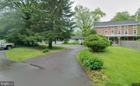 900 Homestead Ln, Ambler, PA 19002