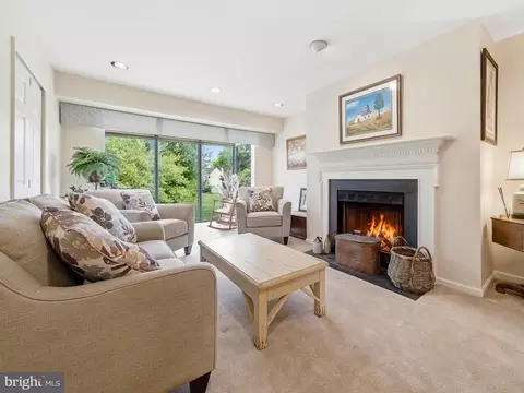 1833 Perrin Ct, Ambler, PA 19002