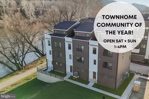 956 Riverplace Dr #56, Conshohocken, PA 19428