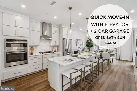 956 Riverplace Dr #2, Conshohocken, PA 19428