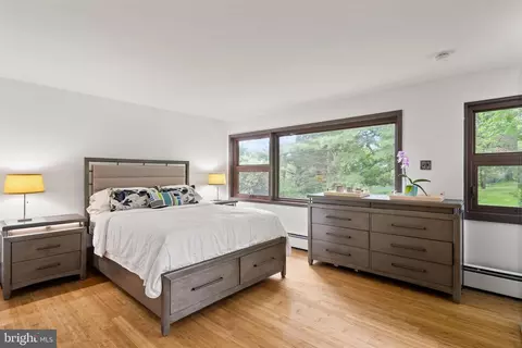 Bedroom - 418 Randall Rd, Wyncote, PA 19095 photo 6 of 11