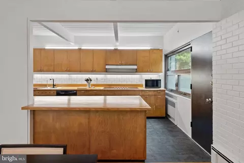 Kitchen - 418 Randall Rd, Wyncote, PA 19095 photo 1 of 8