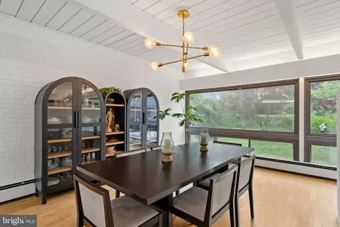 Dining - 418 Randall Rd, Wyncote, PA 19095 photo 3 of 5