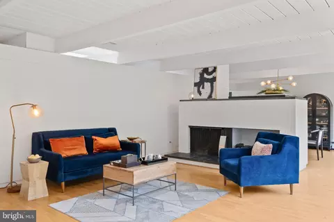 Living - 418 Randall Rd, Wyncote, PA 19095 photo 4 of 8