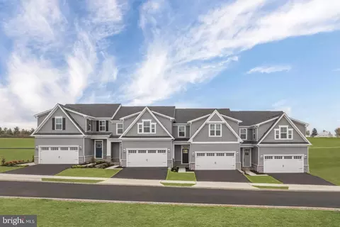 450 Leopold Ct, Huntingdon Valley, PA 19006