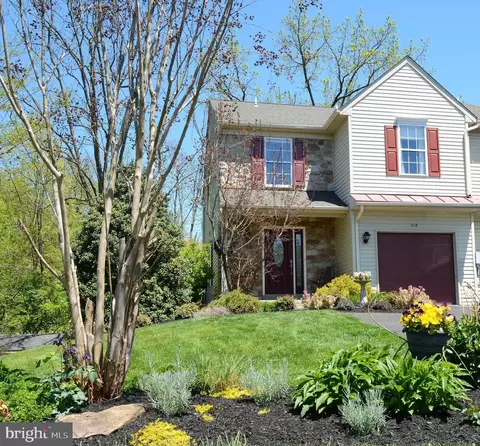 518 Berkshire Dr, Souderton, PA 18964