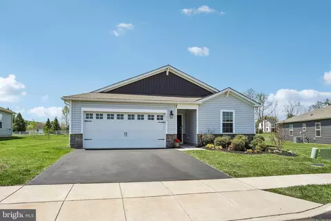 173 Lilly Dr, Pottstown, PA 19464