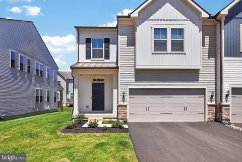 619 Liberty Ridge Rd, Horsham, PA 19044