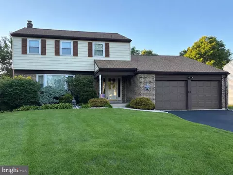 555 Elliott Dr, King Of Prussia, PA 19406