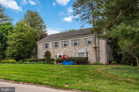 Exterior - 330 Bent Rd, Wyncote, PA 19095 photo 3 of 9