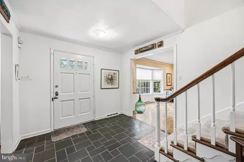 Entry Way - 330 Bent Rd, Wyncote, PA 19095 photo 1 of 9