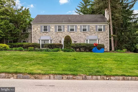 Exterior - 330 Bent Rd, Wyncote, PA 19095 photo 2 of 9