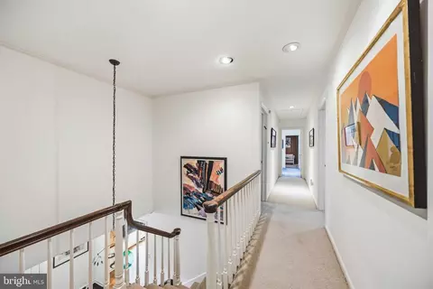 Entry Way - 330 Bent Rd, Wyncote, PA 19095 photo 7 of 9