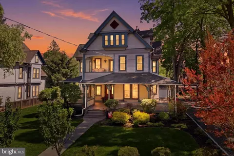 126 Woodland Rd, Wyncote, PA 19095