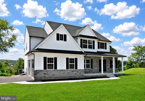 208 Schwenk Rd, Perkiomenville, PA 18074