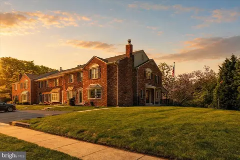 560 Susan Dr, King Of Prussia, PA 19406