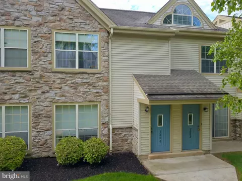 1804 Foxmeadow Cir #CONDO 1804, Royersford, PA 19468