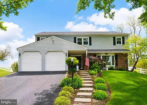41 Estate Rd, Boyertown, PA 19512