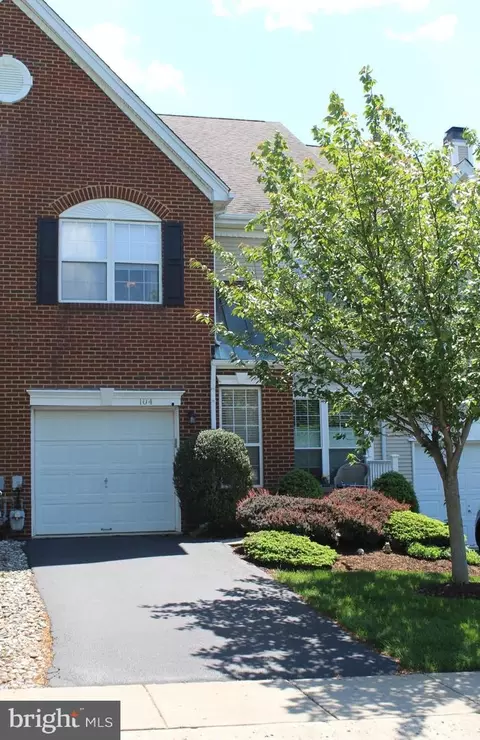 104 Delmar Ct, North Wales, PA 19454