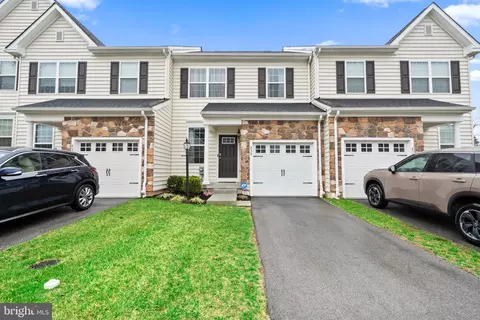 420 Sweet Bay Ln, Eagleville, PA 19403